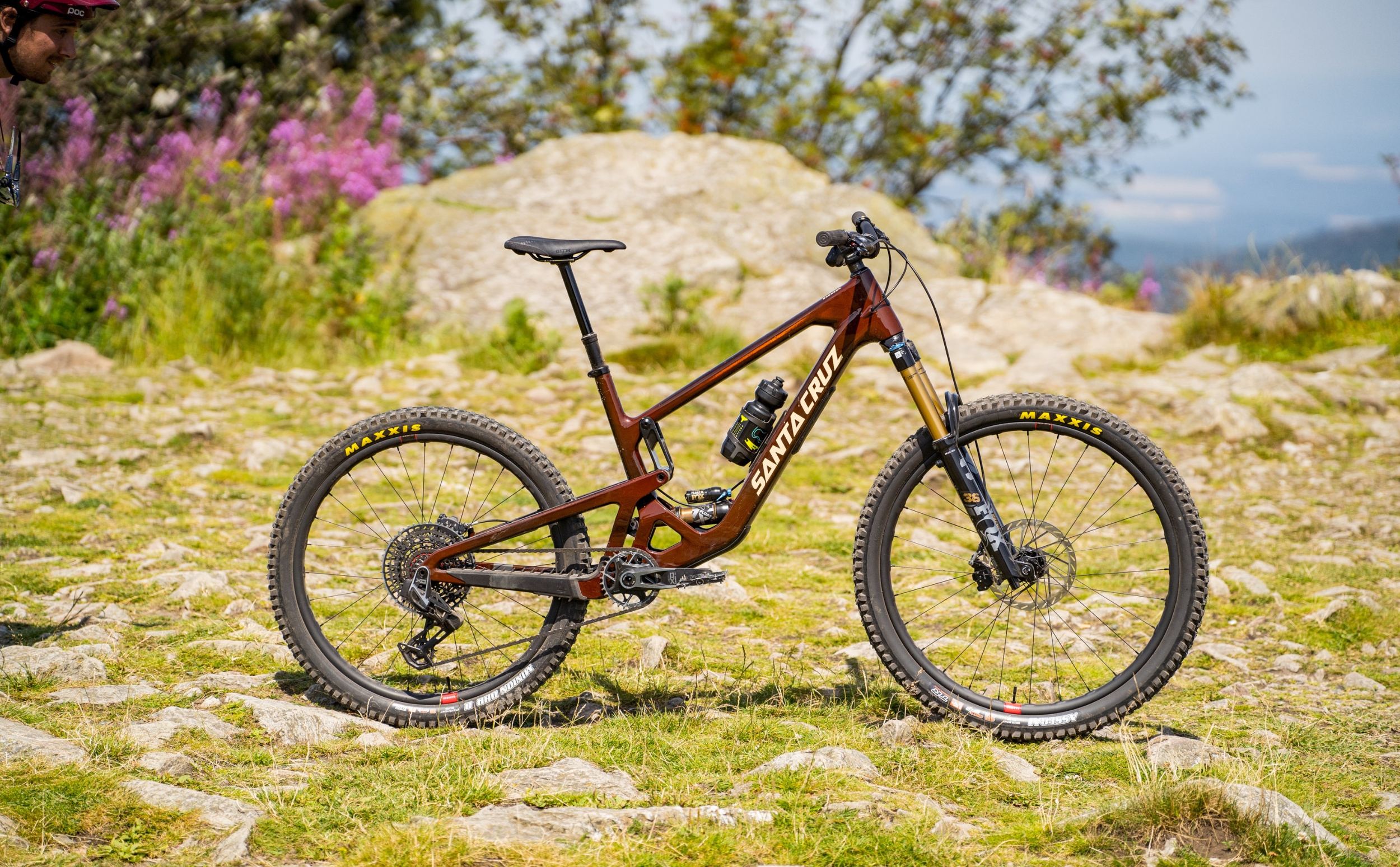 Santa Cruz Bronson 5 Carbon C GX AXS Santa Cruz Bronson 5 Carbon C GX AXS 2024 Outdoor