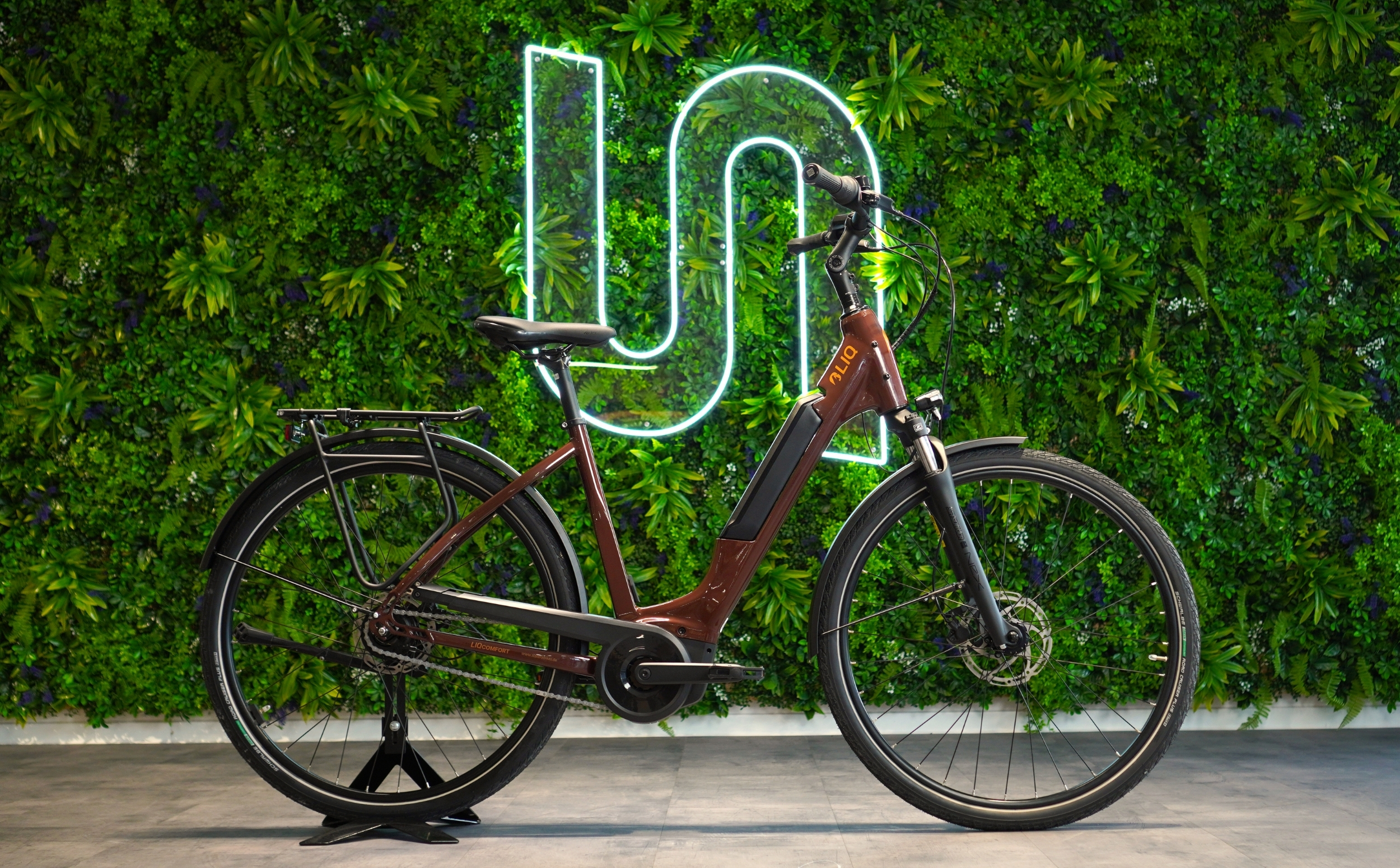 LIQBike Comfort Active Line Plus 400Wh Freilauf  Wave LIQBike Comfort Active Line Plus 400Wh Freilauf  Wave Indoor