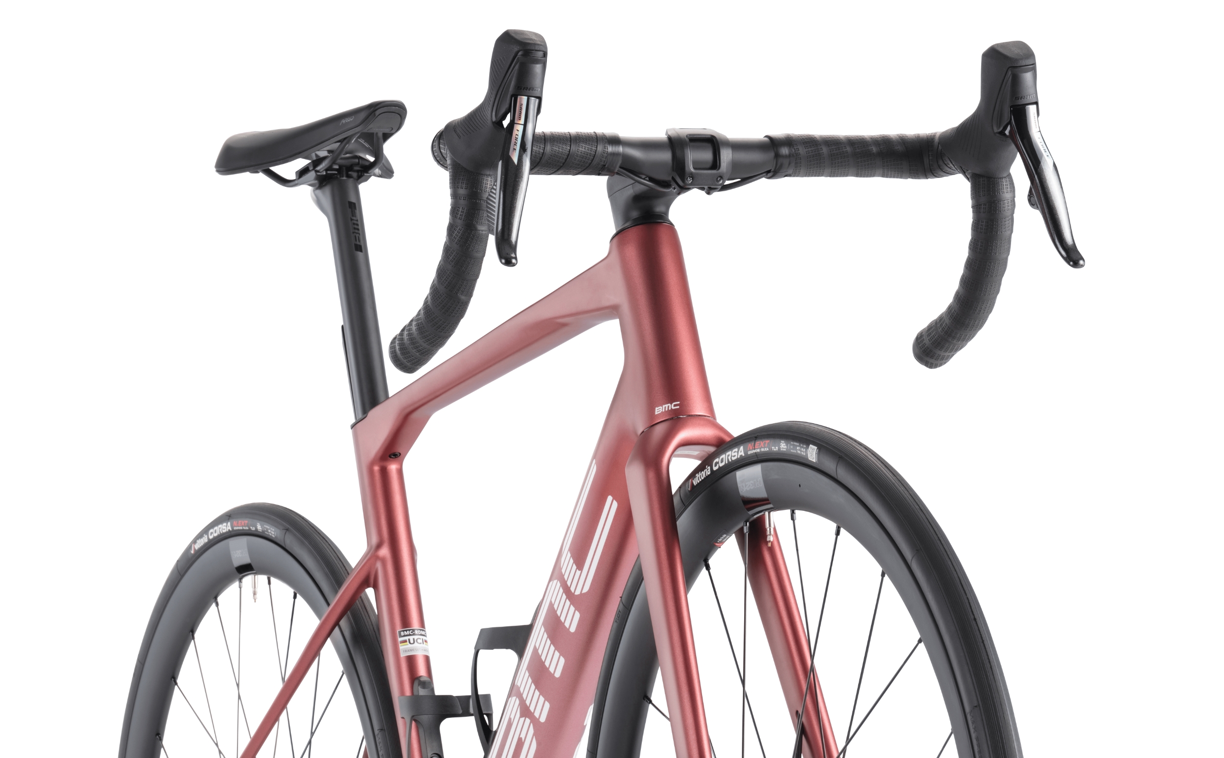 BMC Roadmachine 01 THREE Sram Force eTap AXS BMC Roadmachine 01 THREE Sram Force eTap AXS 2024 Details