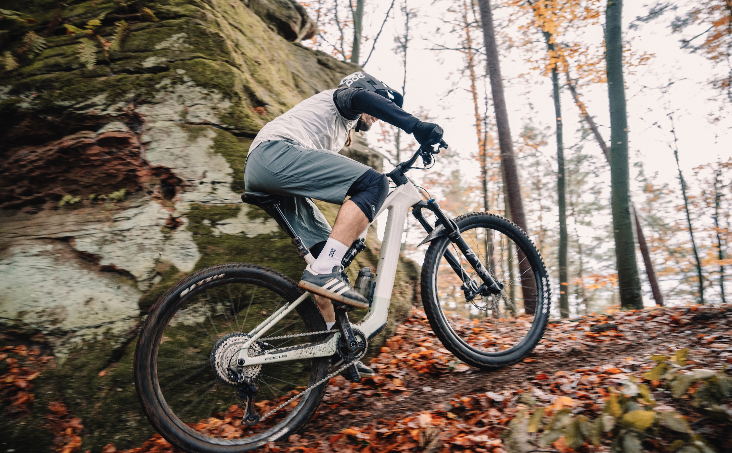 Focus Vam² SL 9.8 FAZUA Ride 60 430W Focus Vam² SL 9.8 FAZUA Ride 60 430W 2024 Actionshot